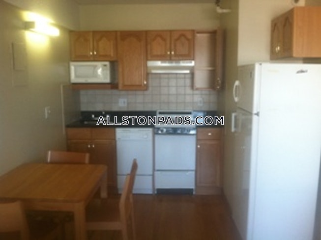 Boston - $2,150+ /mo