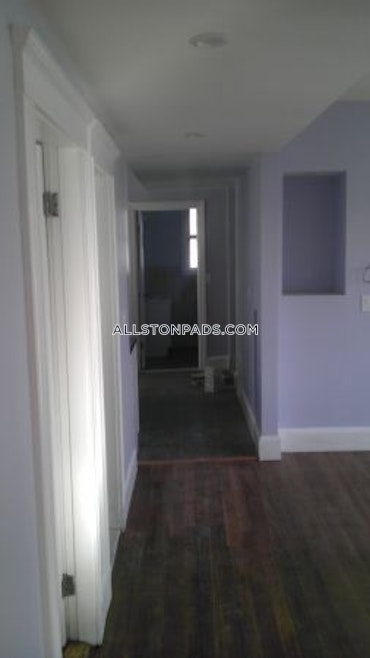 Boston - 3 Beds, 2 Baths