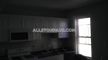 Boston - 3 Beds, 2 Baths