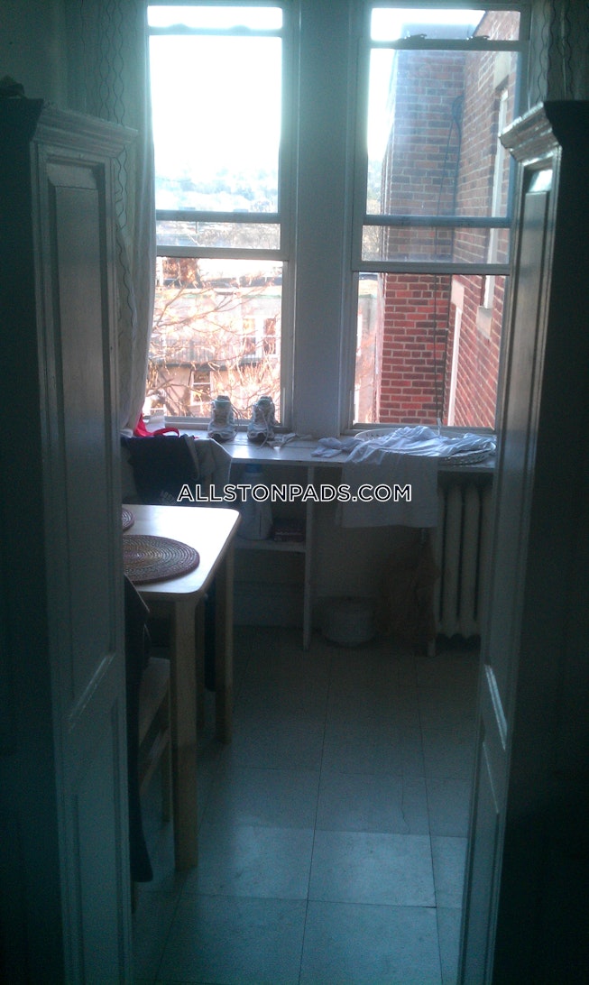 Boston - $2,234+ /mo