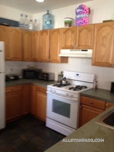 Allston 5 Beds 2 Baths Boston - $6,000