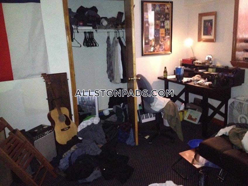 Boston - $4,100+ /month