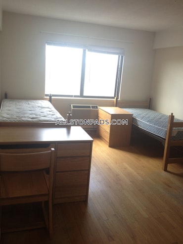 Boston - 0 Beds, 1 Baths