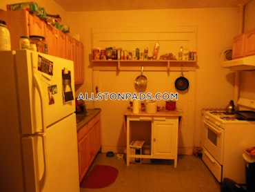 Boston - 3 Beds, 1 Baths