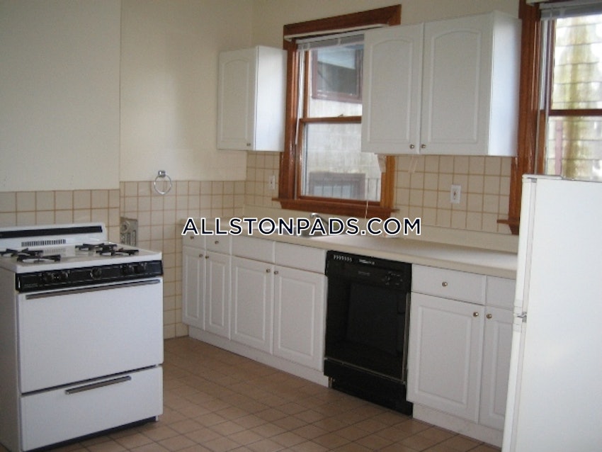 BOSTON - ALLSTON - 1 Bed, 1 Bath - Image 24