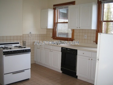 Boston - 1 Beds, 1 Baths