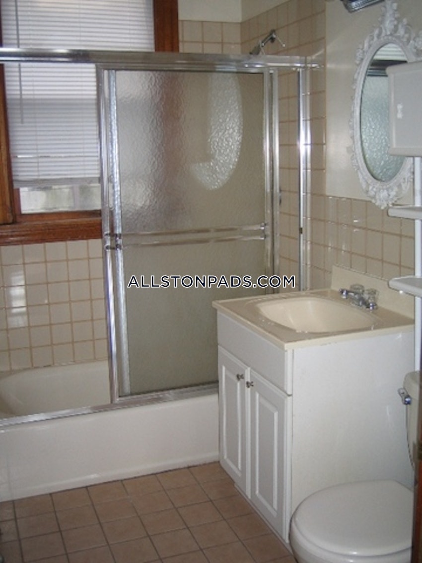 BOSTON - ALLSTON - 1 Bed, 1 Bath - Image 23