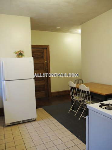 Boston - 1 Beds, 1 Baths