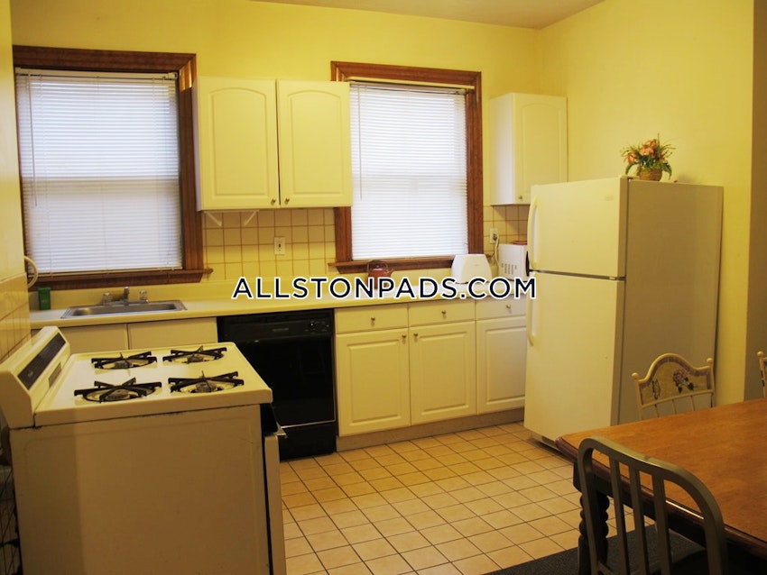 BOSTON - ALLSTON - 1 Bed, 1 Bath - Image 8