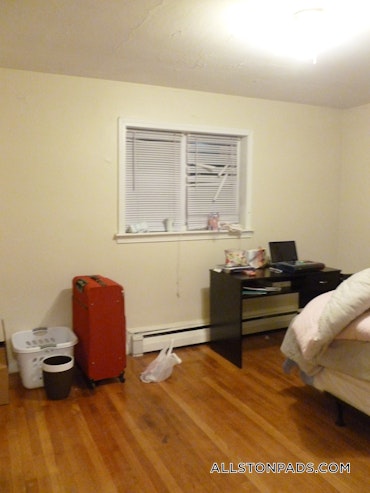 Boston - 1 Beds, 1 Baths