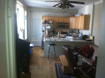 Boston - 3 Beds, 1 Baths