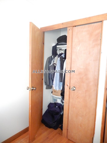 Commonwealth Ave. Boston