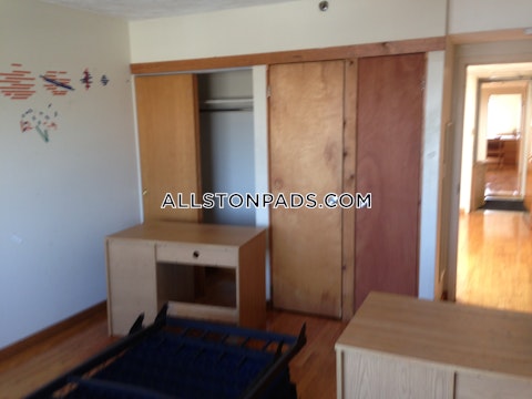 commonwealth Ave. Boston photo 10