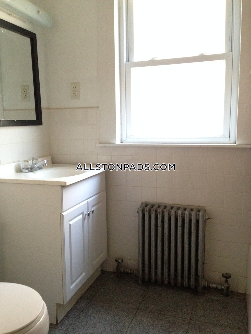 BOSTON - ALLSTON - 5 Beds, 2 Baths - Image 2