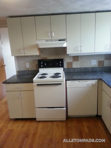 Boston - 3 Beds, 2 Baths