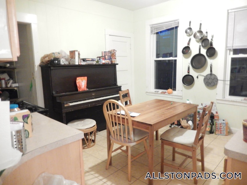 BOSTON - ALLSTON - 4 Beds, 2 Baths - Image 8