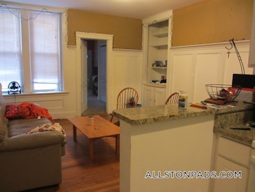 Boston - 3 Beds, 1 Baths