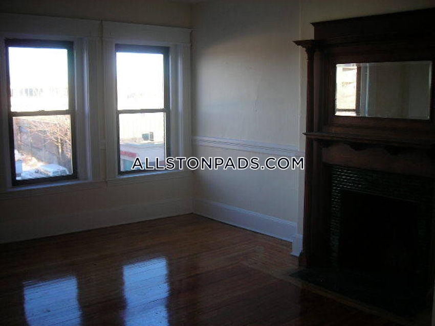 BOSTON - ALLSTON - 4 Beds, 2 Baths - Image 35