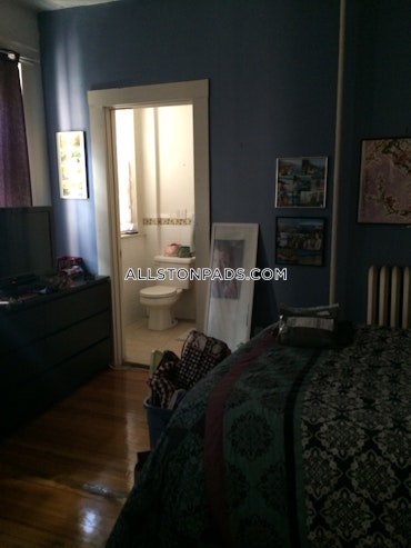 Boston - 3 Beds, 1 Baths