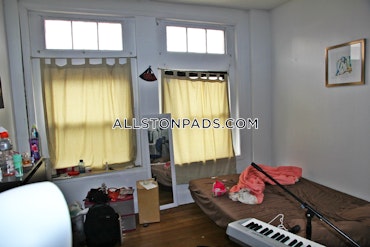 Boston - 1 Beds, 1 Baths