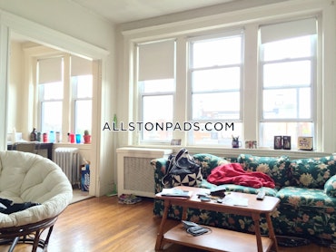 Boston - 1 Beds, 1 Baths