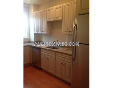 Boston - 6 Beds, 2 Baths