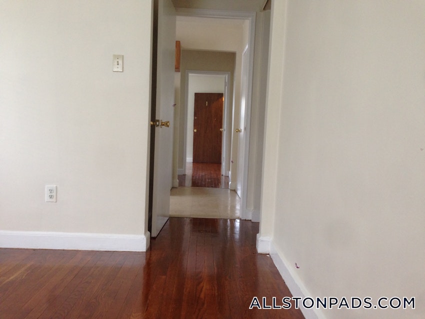 BOSTON - ALLSTON - 1 Bed, 1 Bath - Image 19