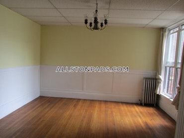 Boston - 2 Beds, 1 Baths