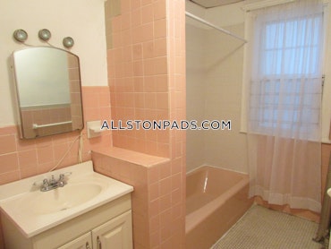 Boston - 2 Beds, 1 Baths