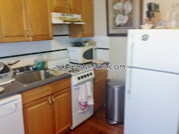 Boston - 1 Beds, 1 Baths