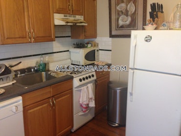 Boston - 1 Beds, 1 Baths