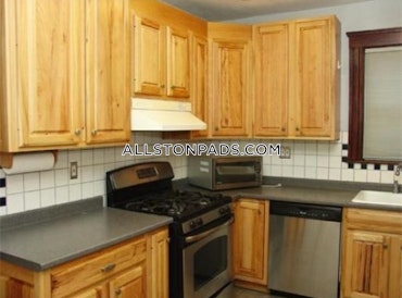 Boston - 3 Beds, 1 Baths