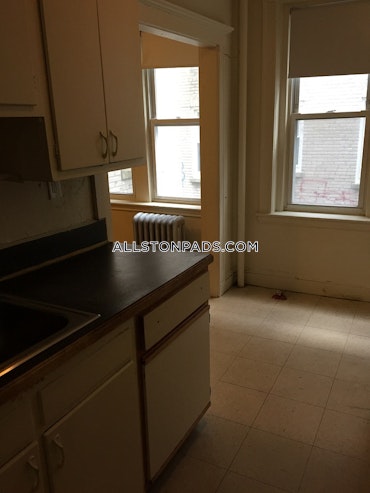 Boston - 2 Beds, 1 Baths