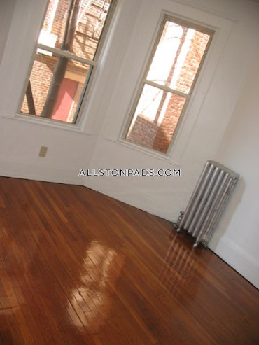 Boston - 2 Beds, 1 Baths