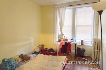 Boston - 3 Beds, 1 Baths