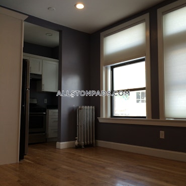 Boston - 2 Beds, 1 Baths