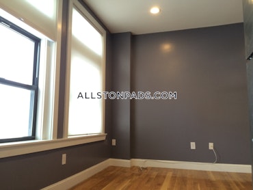 Boston - 2 Beds, 1 Baths