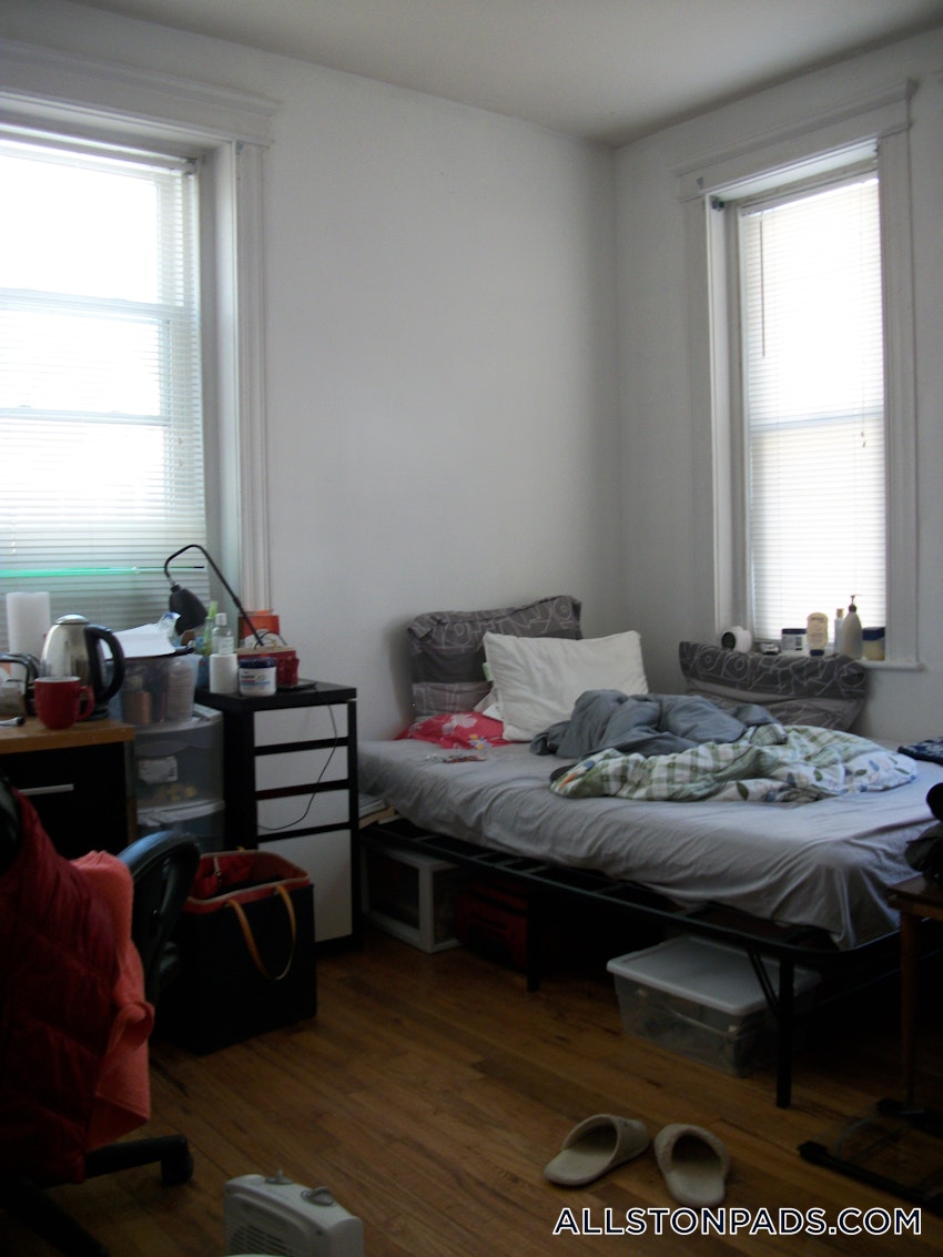 BOSTON - ALLSTON - 2 Beds, 1 Bath - Image 15