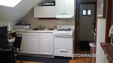 Boston - 1 Beds, 1 Baths