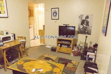 Boston - 2 Beds, 1 Baths