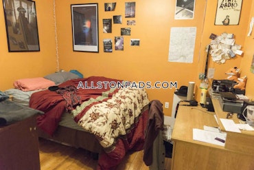 Boston - 2 Beds, 1 Baths