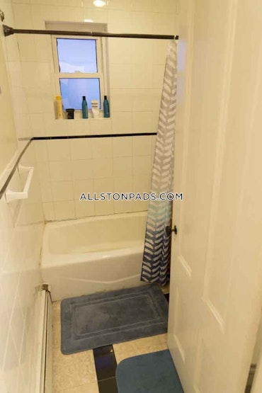 Boston - 2 Beds, 1 Baths