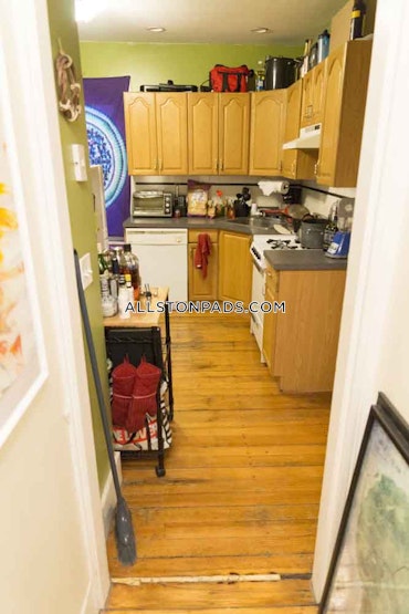 Boston - 2 Beds, 1 Baths