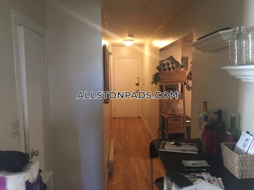 BOSTON - ALLSTON - 3 Beds, 1 Bath - Image 31