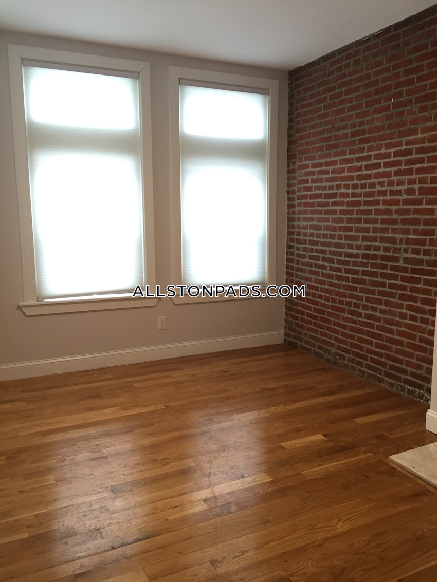 BOSTON - ALLSTON - 2 Beds, 1 Bath - Image 36