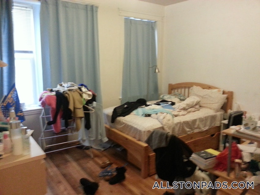 BOSTON - ALLSTON - 2 Beds, 1 Bath - Image 12