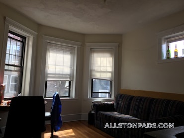 Boston - 2 Beds, 1 Baths