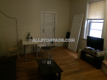 Boston - 3 Beds, 1 Baths