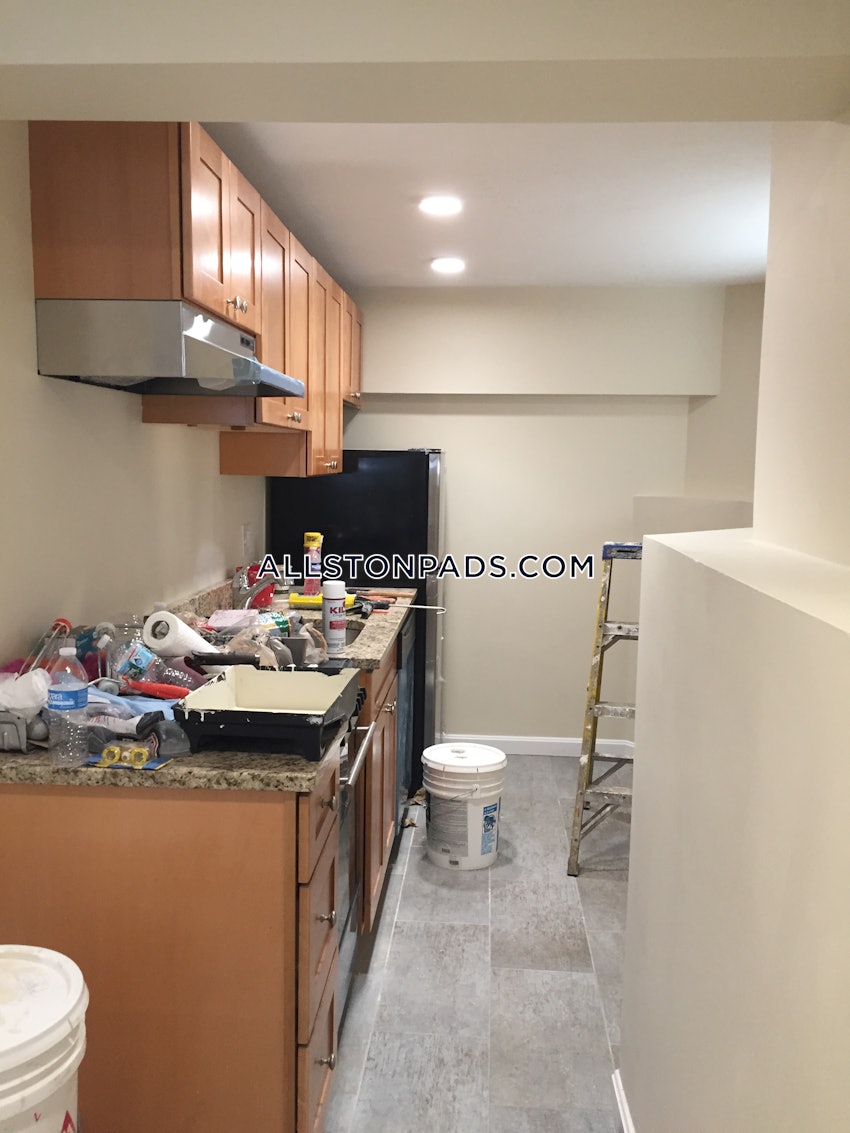 BOSTON - ALLSTON - 1 Bed, 1 Bath - Image 1