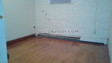 Boston - 2 Beds, 1 Baths